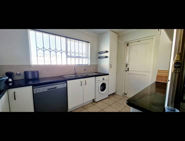 3 BEDROOM HOUSE FOR SALE IN PARKLANDS